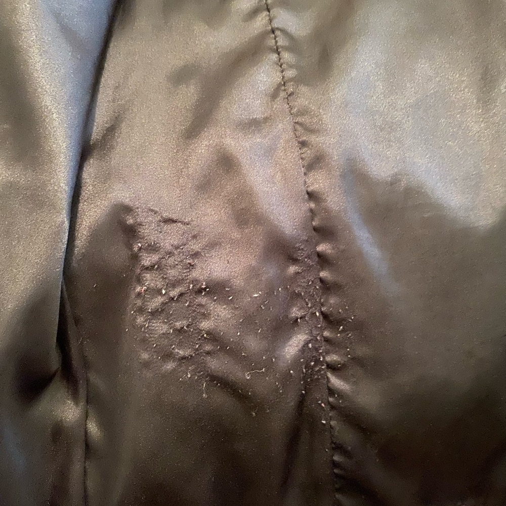 Classic Black Leather Jacket - Picture 6 of 8